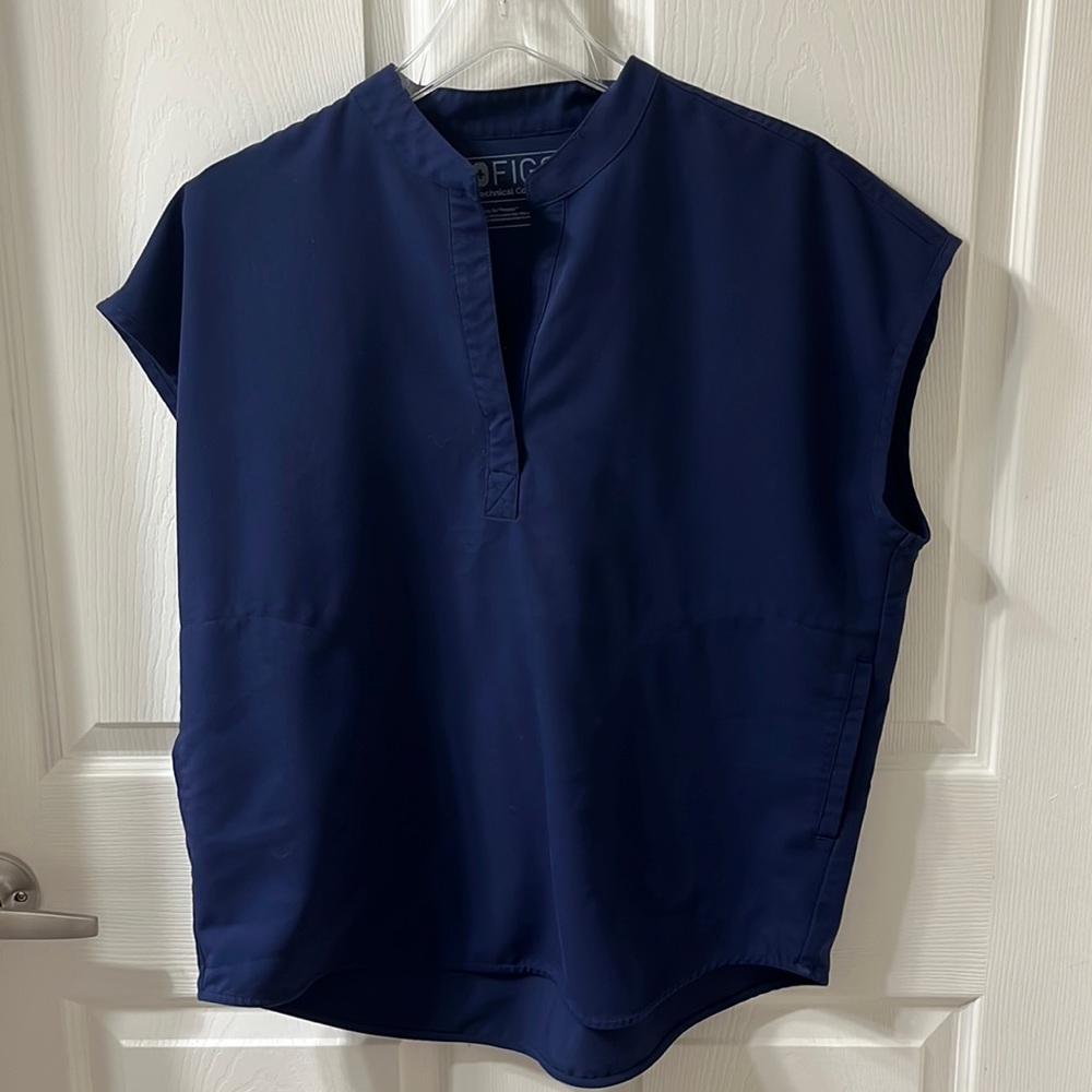 Figs Navy Blue Rafaela Oversized Scrub Top
